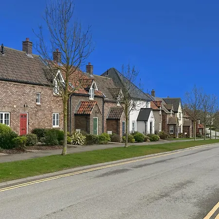 Maris - Part Of The The Bay Village With Pool, Gym And Direct Access, Pub, Restaurant, Tennis And Meadows Walks Vakantiehuis Filey