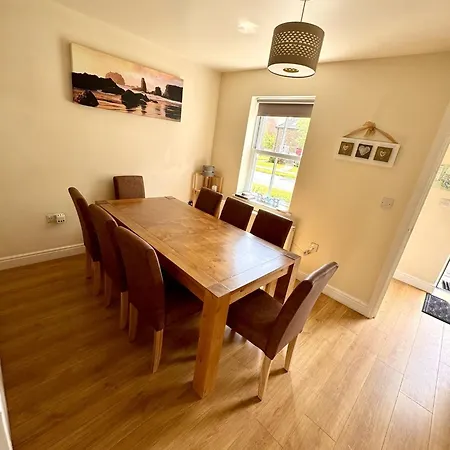 Vakantiehuis Maris - Part Of The The Bay Village With Pool, Gym And Direct Access, Pub, Restaurant, Tennis And Meadows Walks *