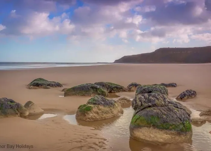 Maris - Part Of The The Bay Village With Pool, Gym And Direct Access, Pub, Restaurant, Tennis And Meadows Walks Filey