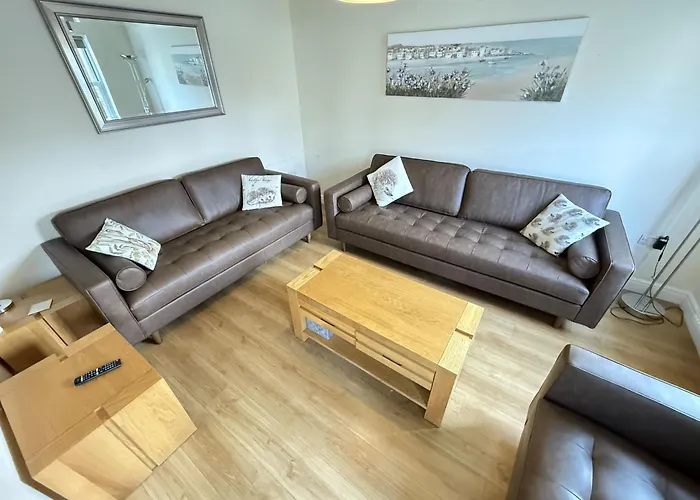 Maris - Part Of The The Bay Village With Pool, Gym And Direct Access, Pub, Restaurant, Tennis And Meadows Walks * Filey