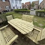 Maris - Part Of The The Bay Village With Pool, Gym And Direct Access, Pub, Restaurant, Tennis And Meadows Walks *
